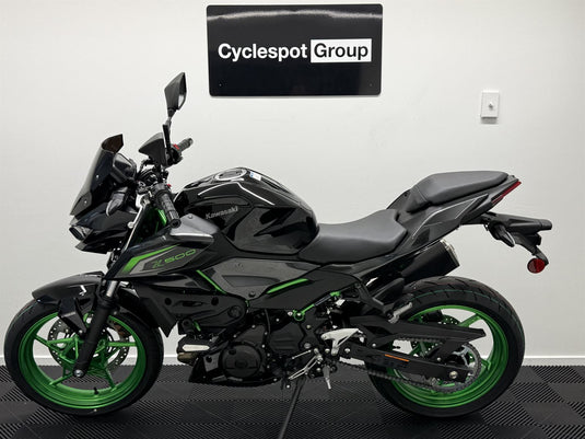 2026 Kawasaki Z 500 SE LAMS