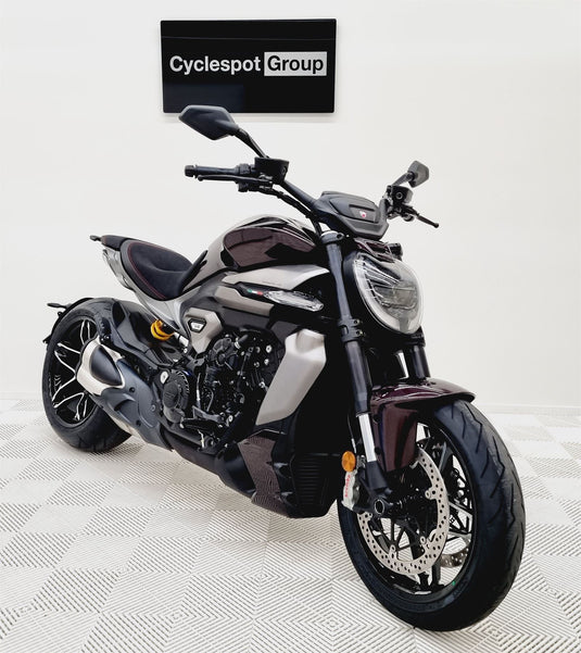 2025 Ducati XDiavel V4