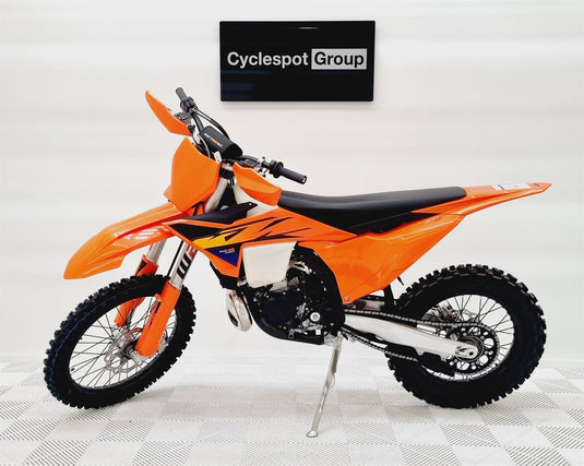 2026 KTM XC 300