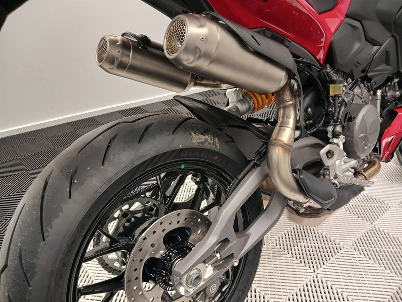 Load image into Gallery viewer, 2026 Ducati Street Fighter V2S
