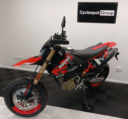 2025 Ducati Hypermotard 698 Mono RVE