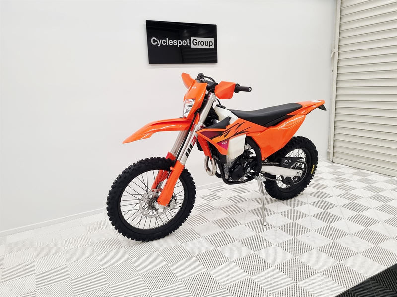 Load image into Gallery viewer, 2026 KTM EXC-F 350
