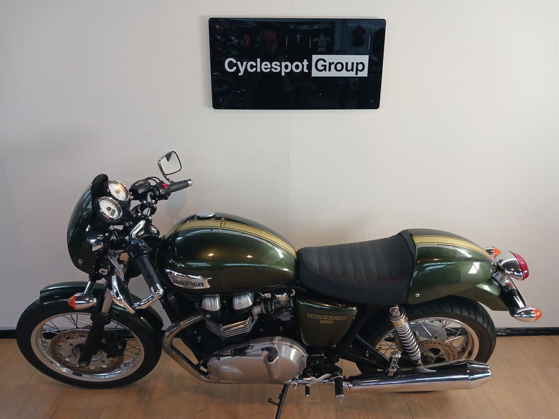 Load image into Gallery viewer, 2013 Triumph Thruxton
