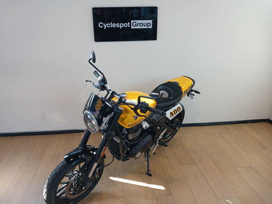 2026 Triumph Tracker 400