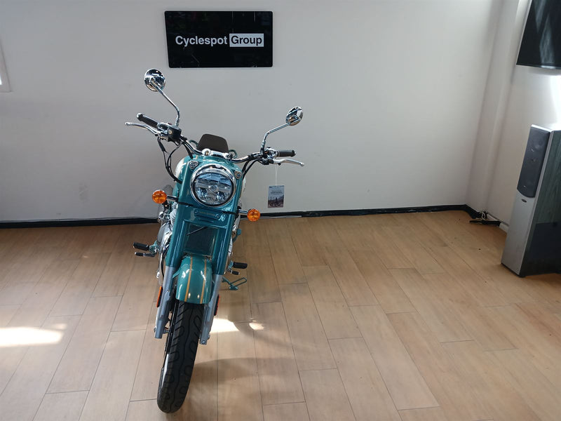 Load image into Gallery viewer, 2025 Royal Enfield Classic 650
