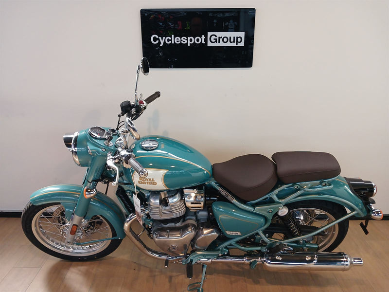 Load image into Gallery viewer, 2025 Royal Enfield Classic 650
