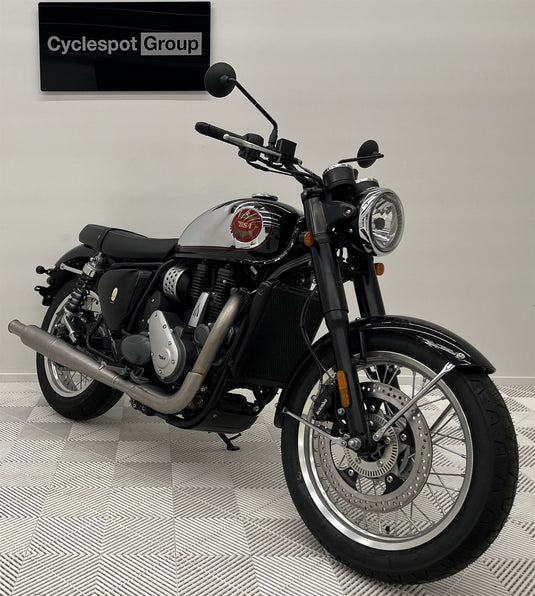 2024 BSA Gold Star Midnight Black