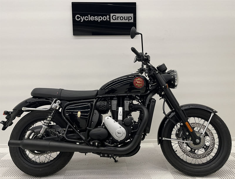 Load image into Gallery viewer, 2024 BSA Gold Star Shadow Black
