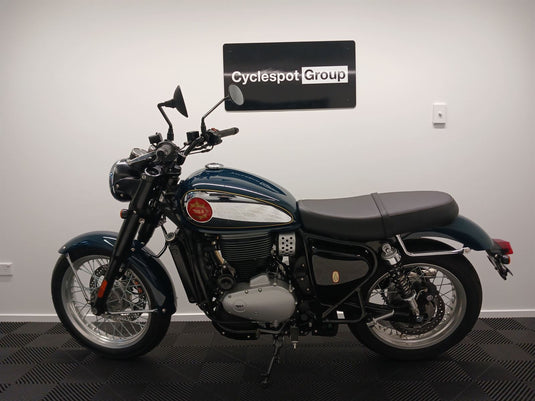 2024 BSA Gold Star Highland Green