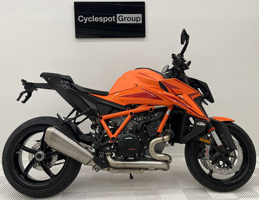 2026 KTM Superduke 1390R