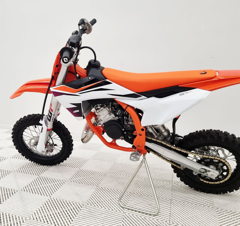 Load image into Gallery viewer, 2026 KTM SX 50

