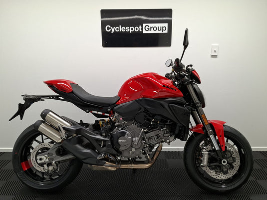 2026 Ducati Monster Plus