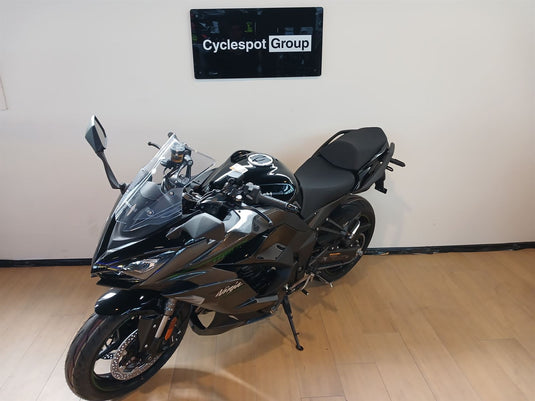 2025 Kawasaki Ninja 1100 SX