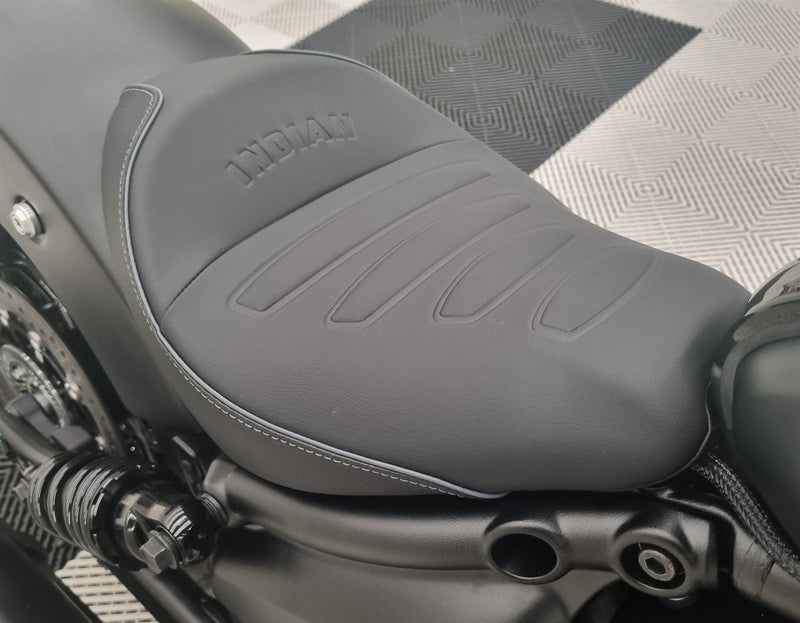 Load image into Gallery viewer, 2025 Indian Scout Bobber Limited + Tech
