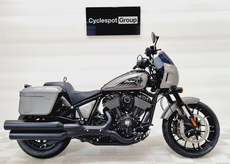 Load image into Gallery viewer, 2025 Indian Chief Sport Chief RT
