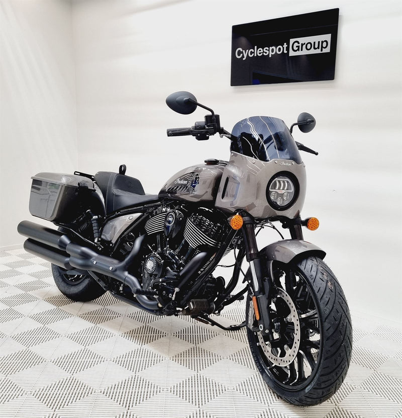 Load image into Gallery viewer, 2025 Indian Chief Sport Chief RT
