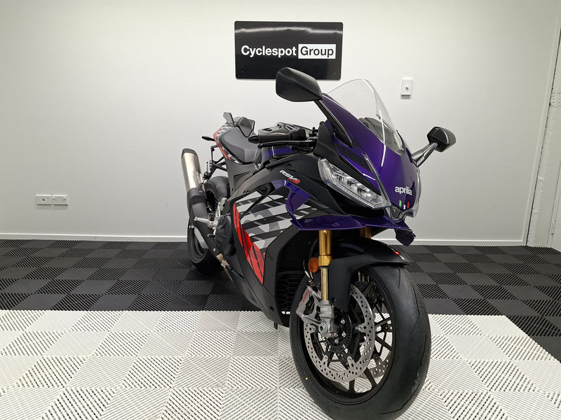 Load image into Gallery viewer, 2026 Aprilia RS V4 Factory
