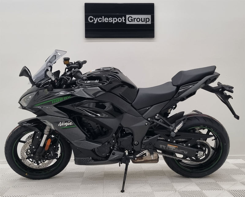 Load image into Gallery viewer, 2025 Kawasaki Ninja 1100 SX
