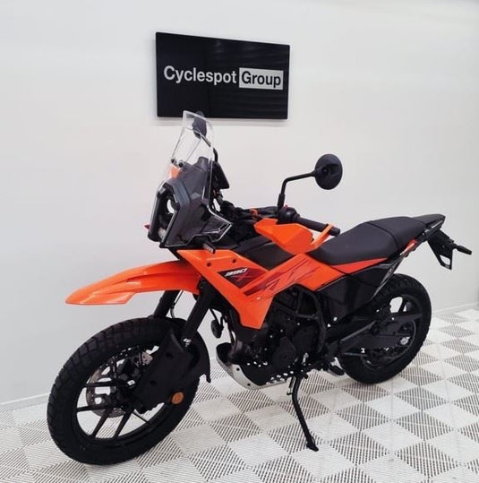 2025 KTM Adventure 390X