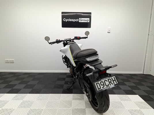 2025 Husqvarna Vitpilen 401