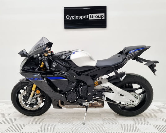 2024 Yamaha R1-M