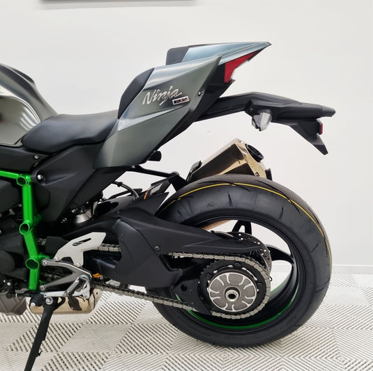 2026 Kawasaki Ninja H2 Carbon