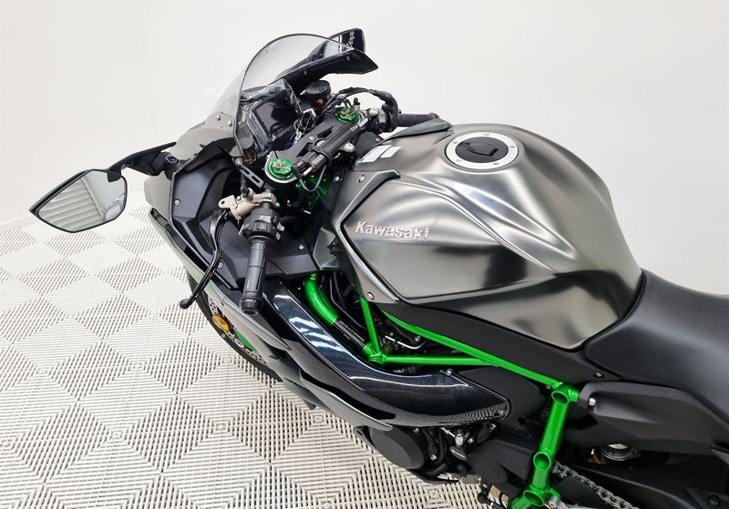 Load image into Gallery viewer, 2026 Kawasaki Ninja H2 Carbon

