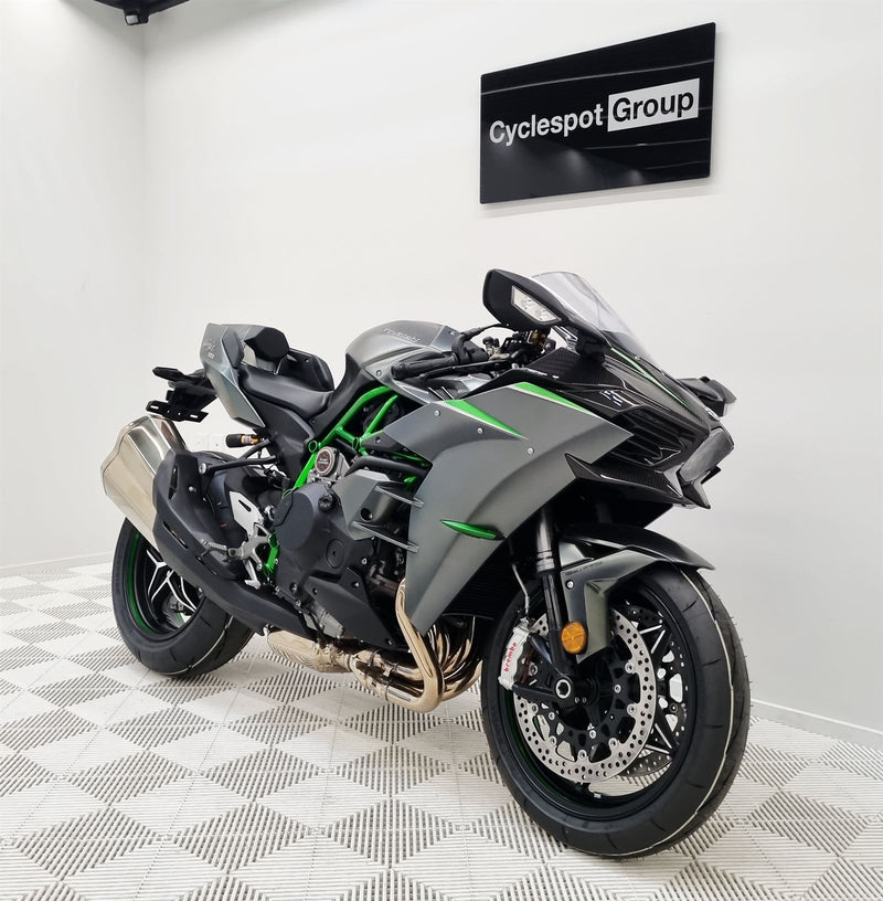 Load image into Gallery viewer, 2026 Kawasaki Ninja H2 Carbon
