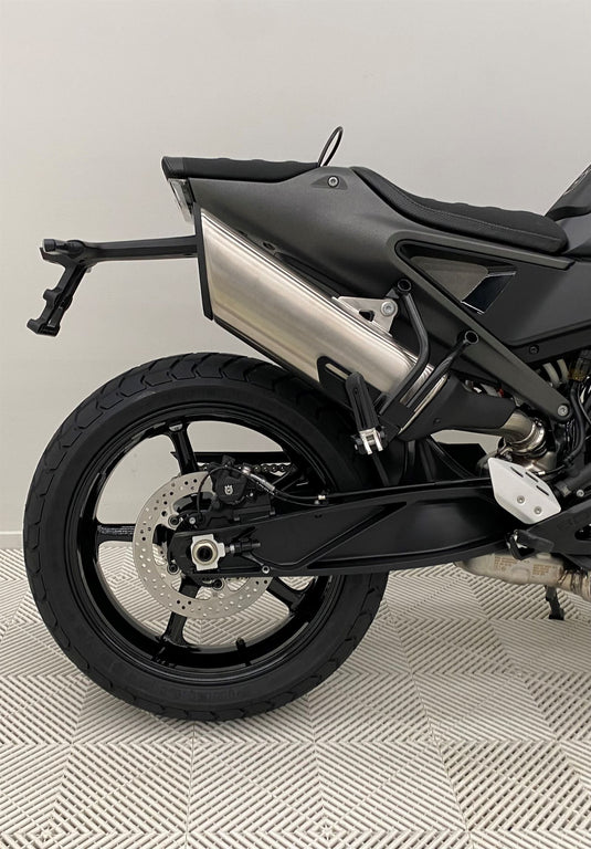 2024 Husqvarna Svartpilen 801