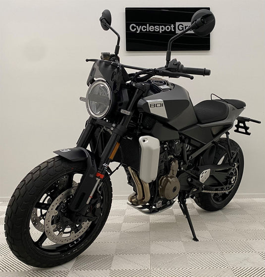 2024 Husqvarna Svartpilen 801