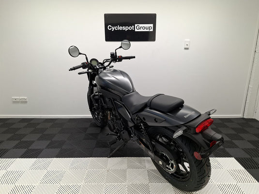 2026 Kawasaki Eliminator 500 SE LAMS