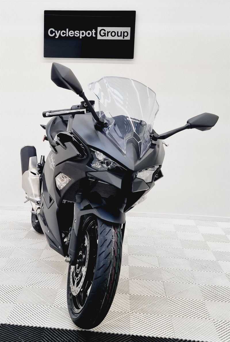 Load image into Gallery viewer, 2026 Kawasaki Ninja 500 LAMS
