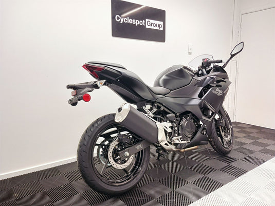 2026 Kawasaki Ninja 500 LAMS