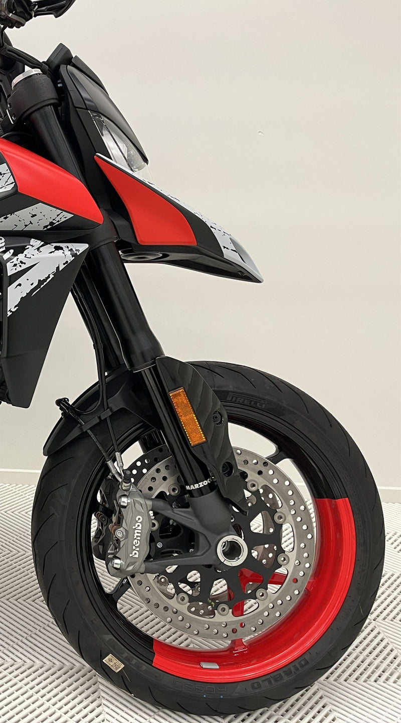 Load image into Gallery viewer, 2024 Ducati Hypermotard 950 RVE
