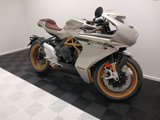 2023 MV Agusta Superveloce S
