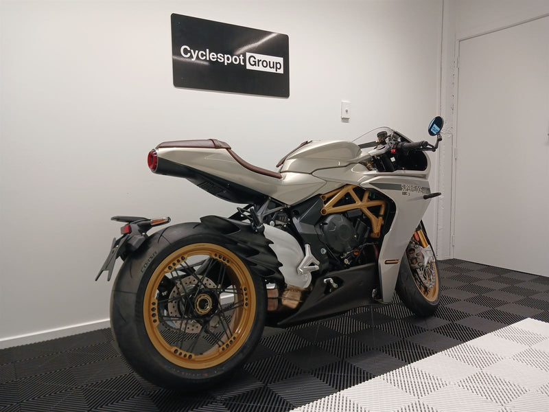 Load image into Gallery viewer, 2023 MV Agusta Superveloce S
