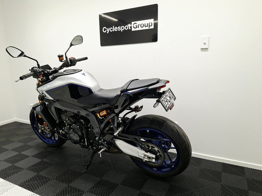 2025 Yamaha MT 09 SP