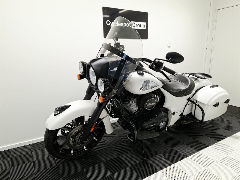 Load image into Gallery viewer, 2021 Indian Springfield DARK HORSE

