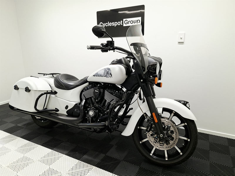 Load image into Gallery viewer, 2021 Indian Springfield DARK HORSE
