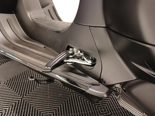 2023 Vespa GTS 300 Super