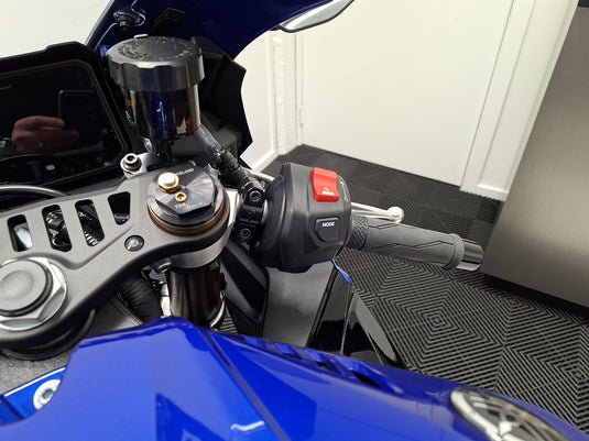 2025 Yamaha YZF-R9 R9 - AKRAPOVIC EXHAUST