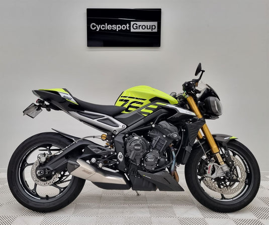 2022 Triumph Street Triple Moto 2 - no.678/765