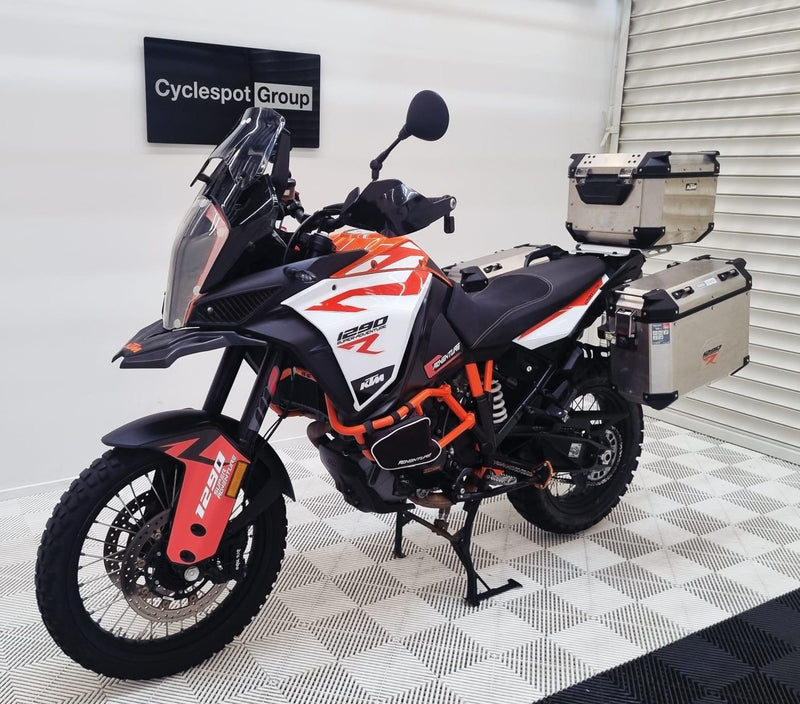 Load image into Gallery viewer, 2020 KTM Adventure 1290R

