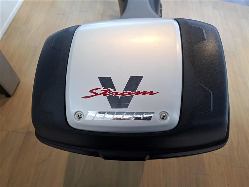 Load image into Gallery viewer, 2015 Suzuki DL1000 V-Strom

