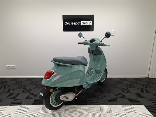 2026 Vespa Primavera 80th Anniversary