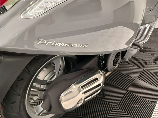 2024 Vespa Primavera 150 | Grey Materia