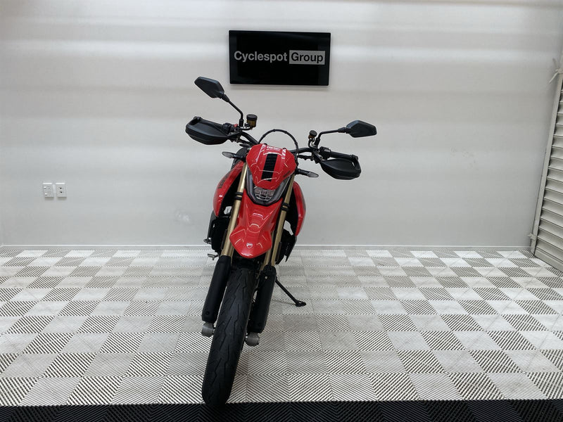 Load image into Gallery viewer, 2024 Ducati Hypermotard 698 Mono
