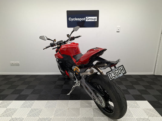 2026 Ducati Street Fighter V2S