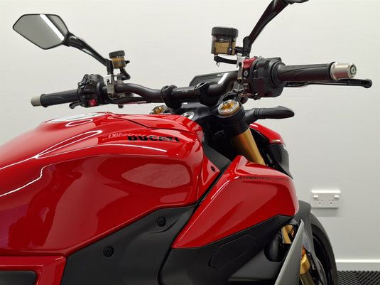 2026 Ducati Street Fighter V2S