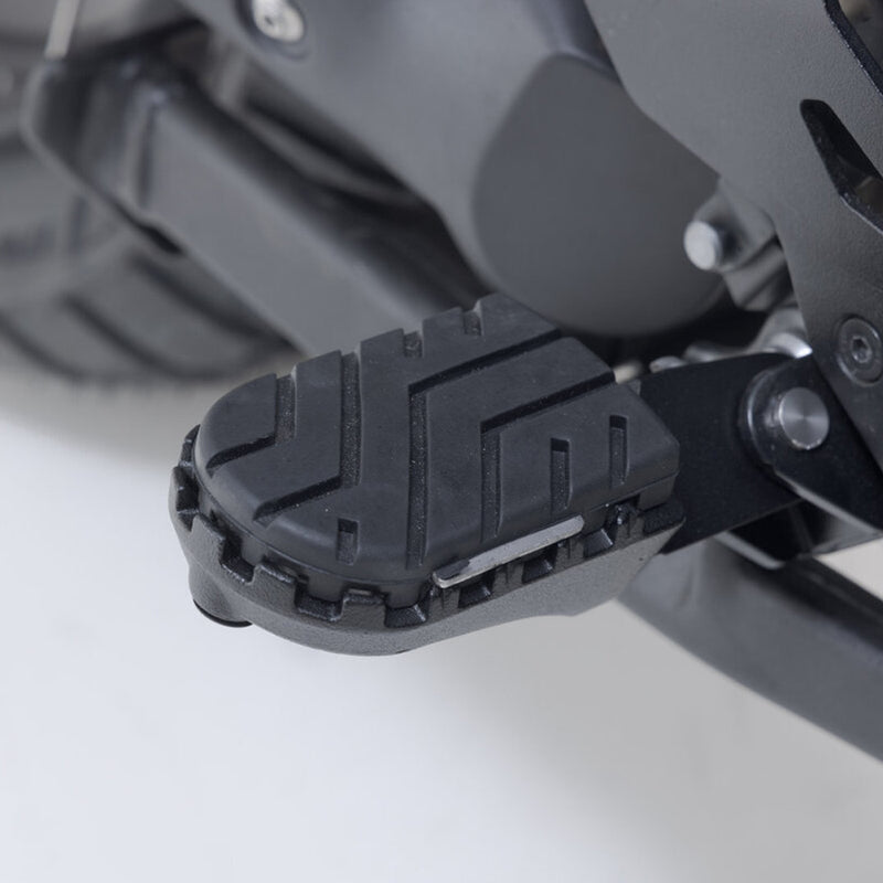 Load image into Gallery viewer, FOOTREST KIT SW MOTECH ION HONDA BMW TRIUMPH
